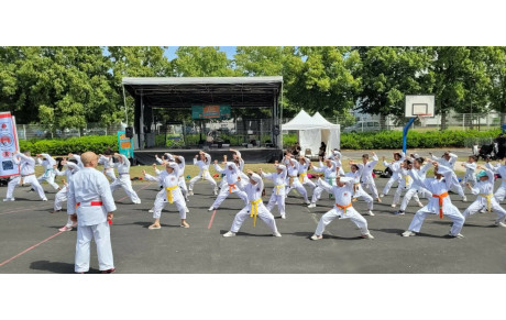 fete des habitants d 'ici ou d 'ailleurs... 20 ans déjà!